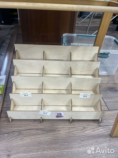 Деревянная подставка