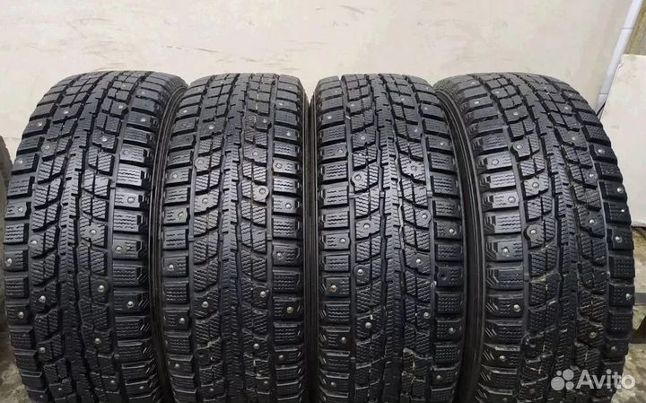 Dunlop SP Winter Ice 01 225/65 R17