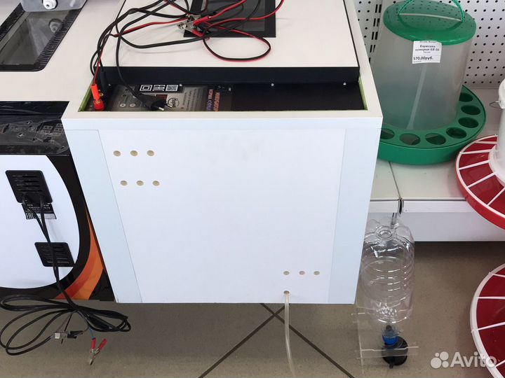 Инкубатор на 200 яиц