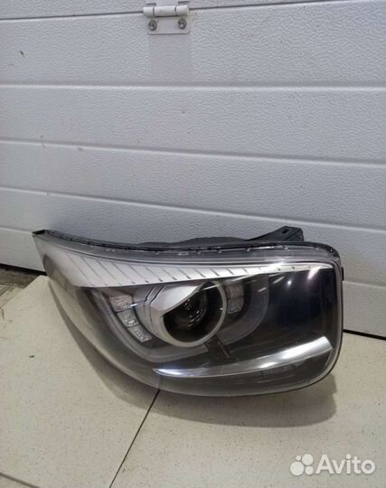 Фара передняя правая Kia Picanto 3 JA