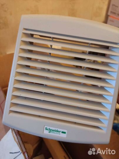 Вентилятор Schneider Electric, nsycvf38M230PF