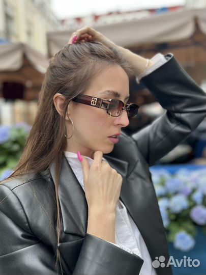 Солнцезащитные очки женские