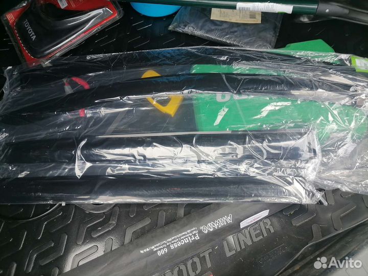 Дефлекторы окон Toyota avensis T 250