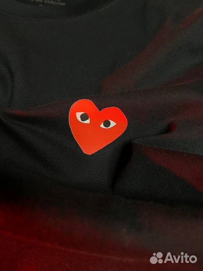 Футболка CDG