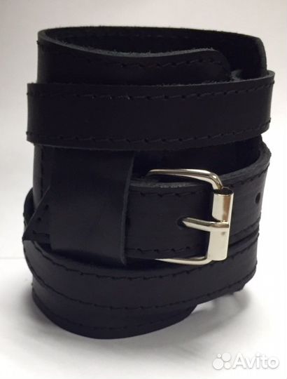 Спортивный инвентарь. Напульсник