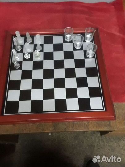 Шахматы Шашки