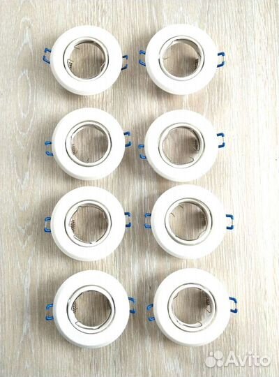 Элементы точечных потолочных светильников за 8 шт