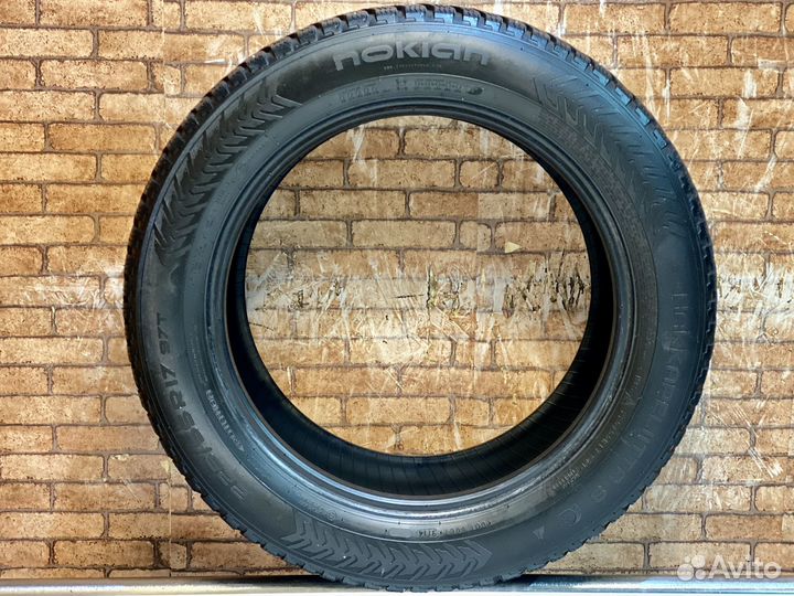 Nokian Tyres Hakkapeliitta 8 225/55 R17