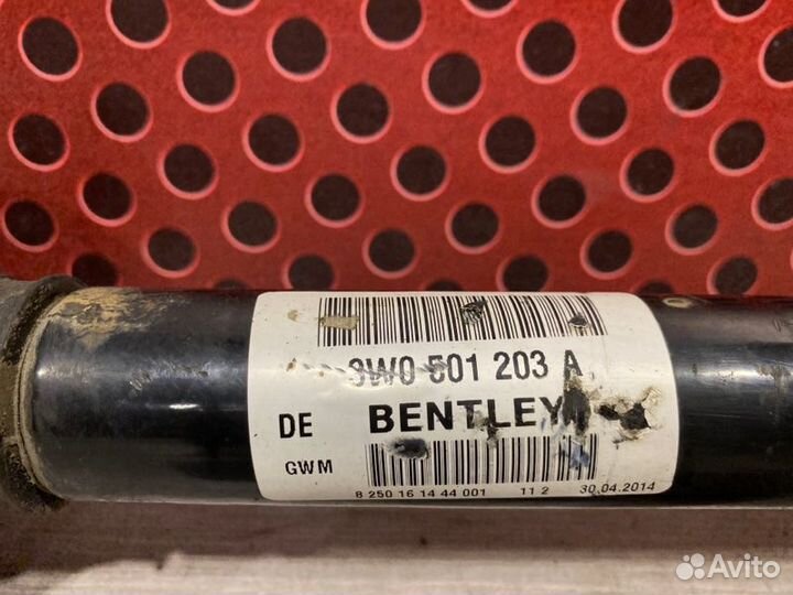 Полуось задняя (приводной вал, ШРУС) Bentley