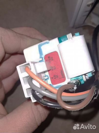 Ремонт стиральных машин и холодильников на дому