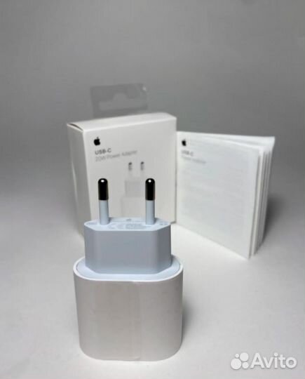 Зарядка на iPhone блок