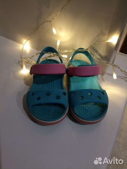 Сандалии crocs c6