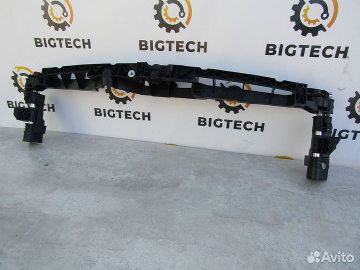 Кронштейн решетки радиатора E W212 A2128801403