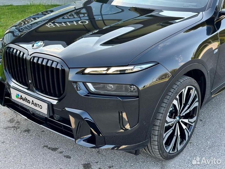 BMW X7 3.0 AT, 2024, 18 км