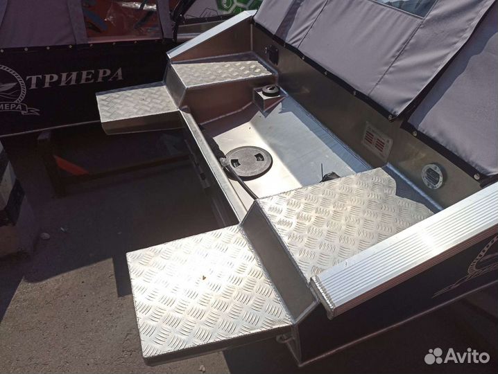 Лодка Триера 460 Fish