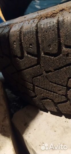 Pirelli Ice Zero 205/55 R16