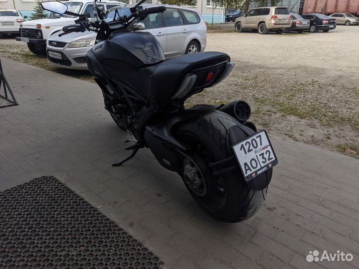 Ducati Diavel 2013