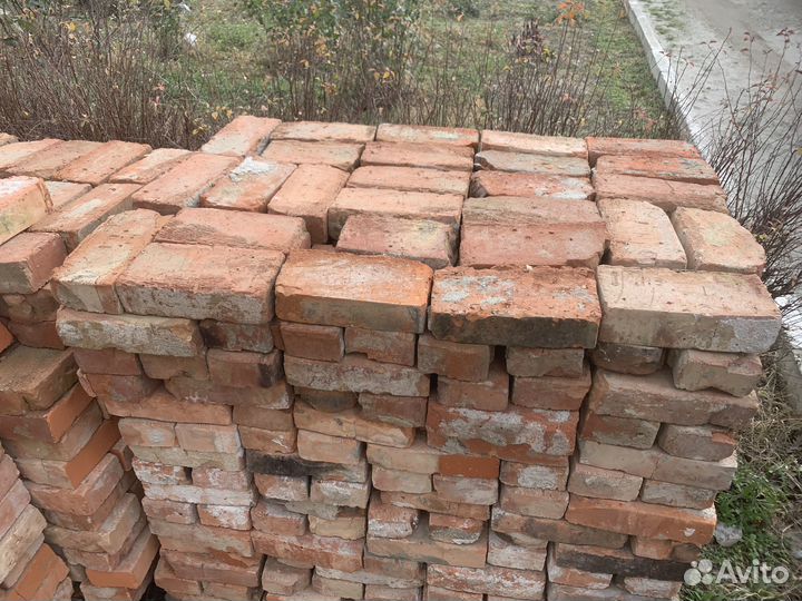 Кирпич б/у, радиаторы б/у, котел б/у