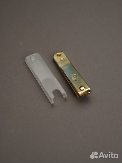 Kanetsune Клиппер для ногтей с контейнер (KD-030)