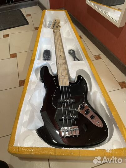 Бас гитара squier by fender affinity 4 струны