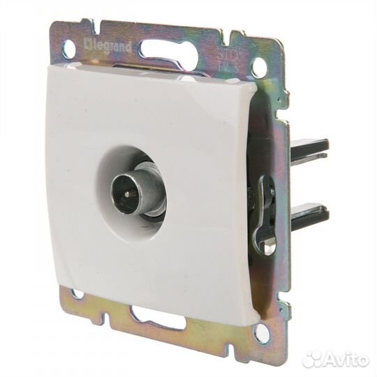 Тв-розетка проходная встраиваемая Valena шлейф, цв