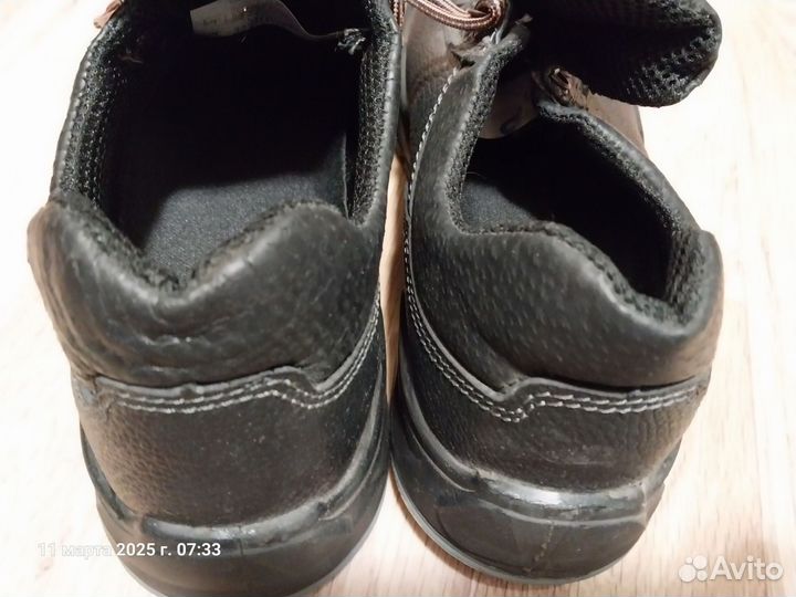 Ботинки рабочие мужские