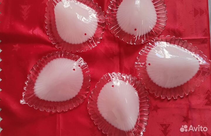 Шикарные плафоны - листики, стекло