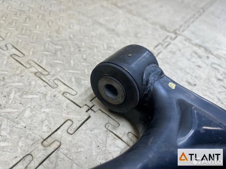 Рычаг передний правый honda mobilio spike