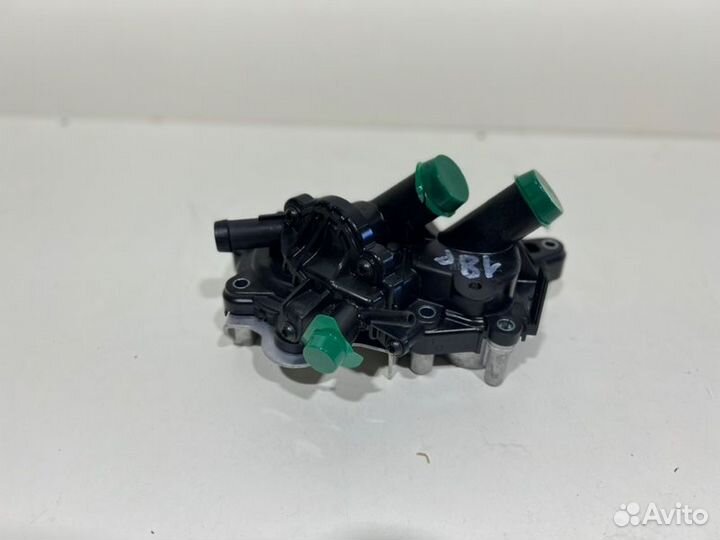 Водяной насос сборе (помпа) передний Volkswagen