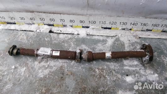 Карданный вал jeep grand cherokee WK2 (MML06K301)