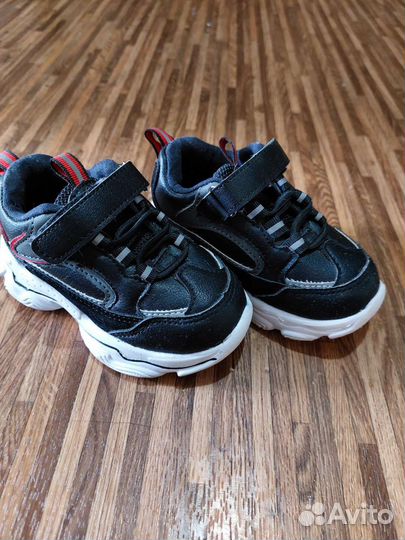Кросовки для мальчика 23 размер