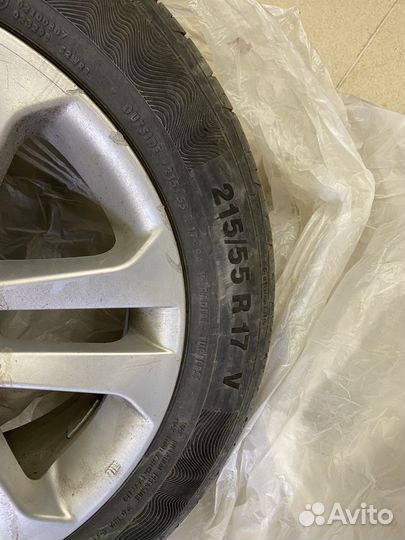 Continental ContiPremiumContact 215/55 R17