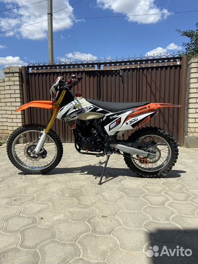Продам эндуро 300