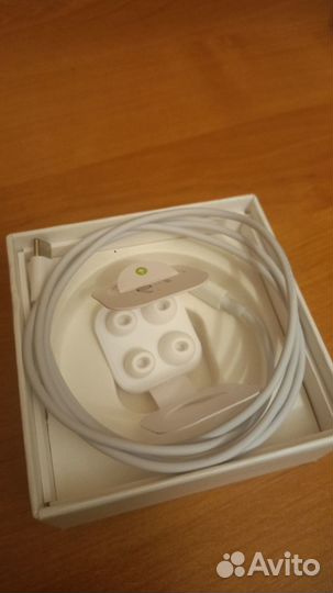 Зарядка type c apple и вкладыши для наушников