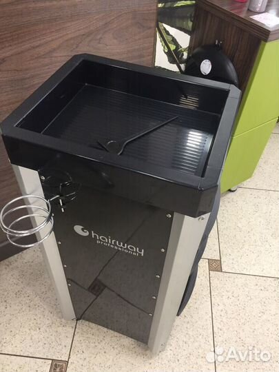 Тележка парикмахерская бу