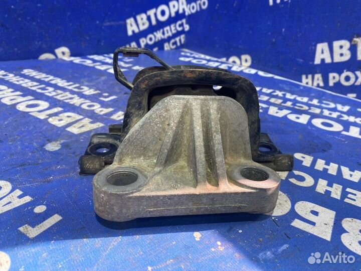 Подушка двигателя Opel Corsa D купе A12XER 2011