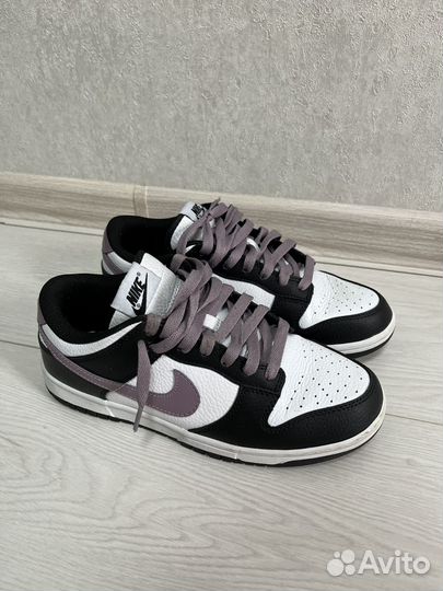 Nike Dunk Low SE black/violet