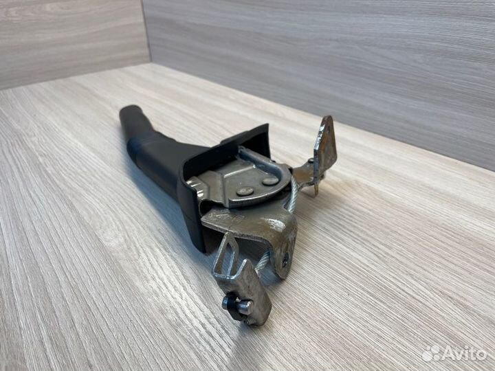 Рычаг стояночного тормоза LADA X-Ray