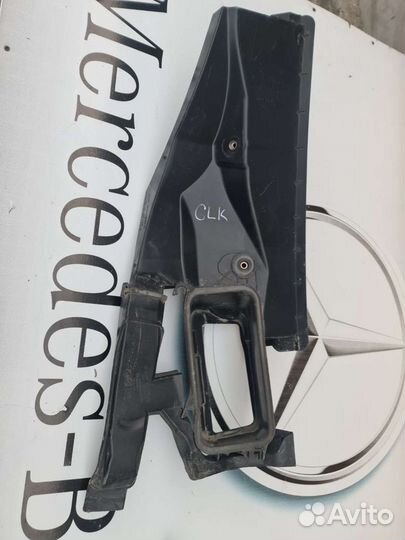 Корпус воздуховода печки Mercedes GLK204