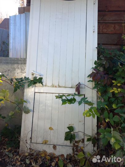 Дверь пластиковая