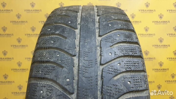 Bridgestone Ice Cruiser 7000 235/55 R18 104T