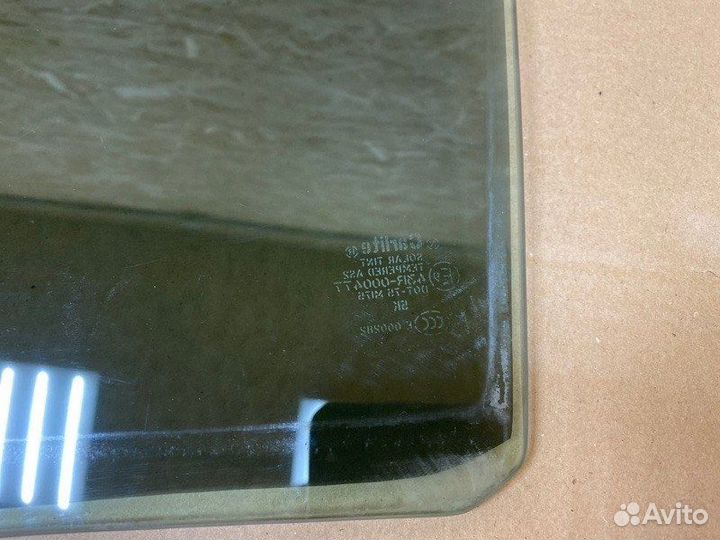 Стекло двери заднее левое Ford Maverick TM1