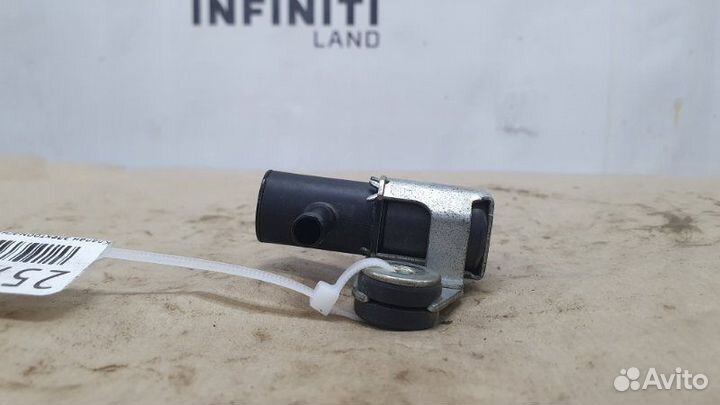 Клапан электромагнитный Infiniti VQ35HR
