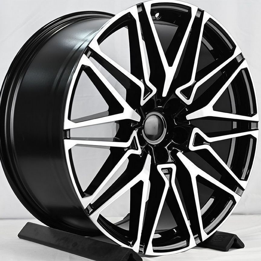 Литые диски Powcan 11.5×R21 5×120