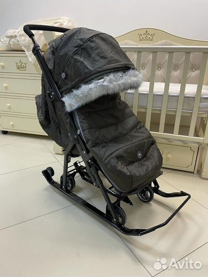 Санки ника Гелекси