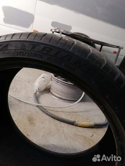 Triangle IceLink Trin PS01 275/35 R20 102ZR