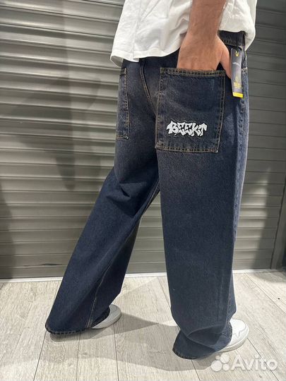 Джинсы beekt