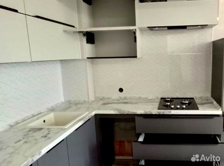 Кухонный гарнитур на заказ с замером