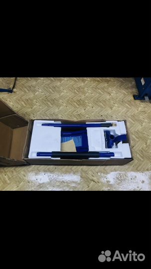 Домкрат подкатной гидравлический V3 LOW profile