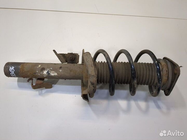 Амортизатор подвески Volvo S40 2004, 2006